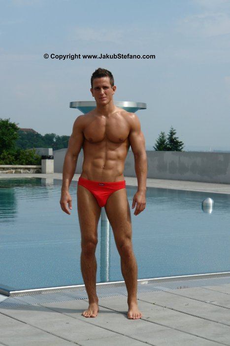 มองหาใครครับ