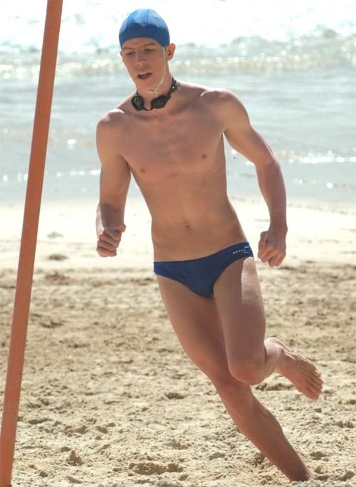 มองหาใครครับ