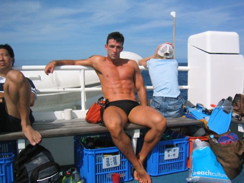 มองหาใครครับ