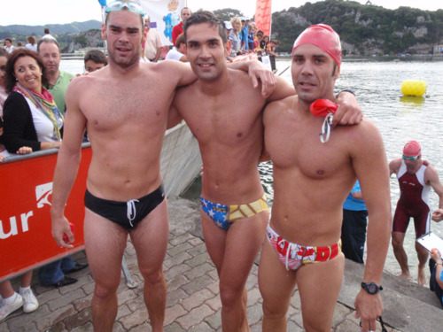 มองหาใครครับ