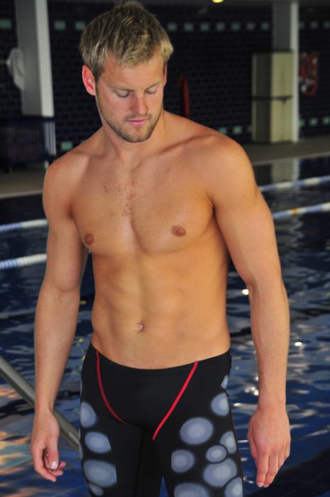 มองหาใครครับ