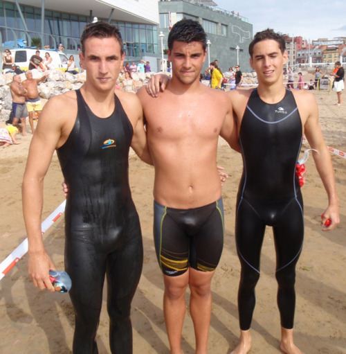 มองหาใครครับ