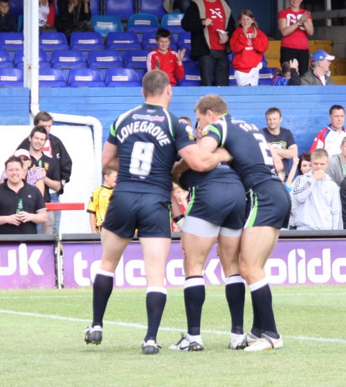 มองหาใครครับ