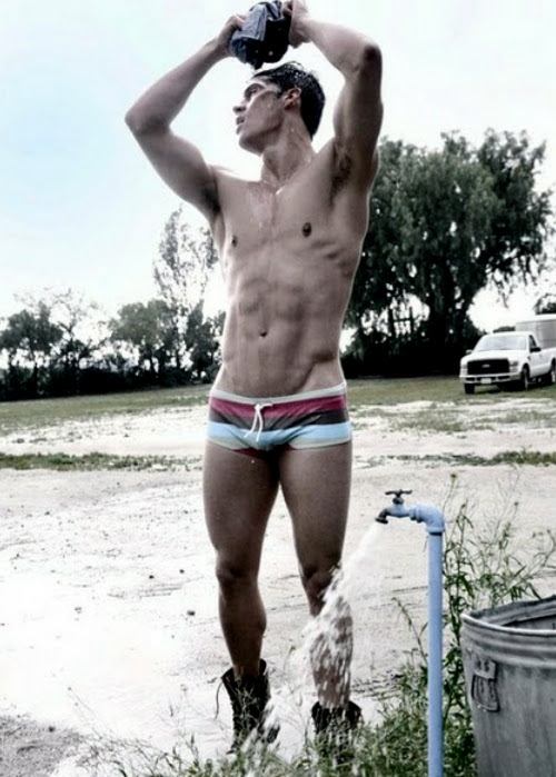 เลือกเลยคนไหนโดน