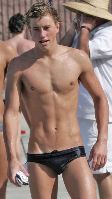 ถูกใจคนไหน