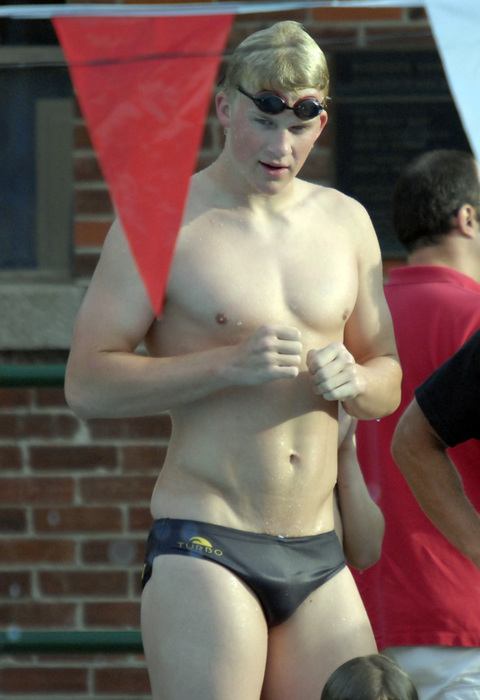 ถูกใจคนไหน