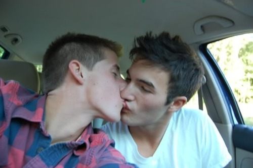 ถูกใจคนไหน