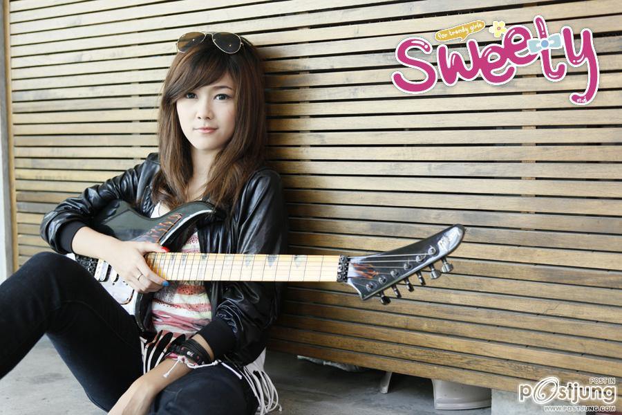 แนท ณัฐชา..สาวหวานหัวใจร็อค @ SWEETY vol.1 no.10 September 2011