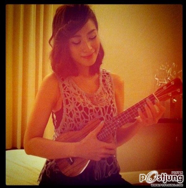 รวมภาพ พลอย-เฌอมาลย์ @ Facebook