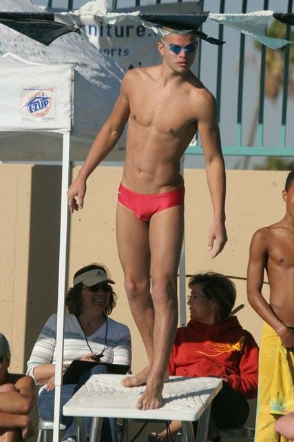 หนุ่มนักกีฬาสุดเซ็กซี่