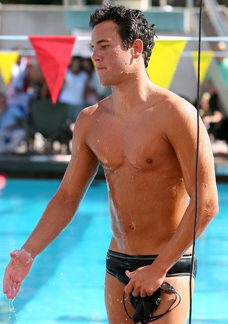 หนุ่มนักกีฬาสุดเซ็กซี่