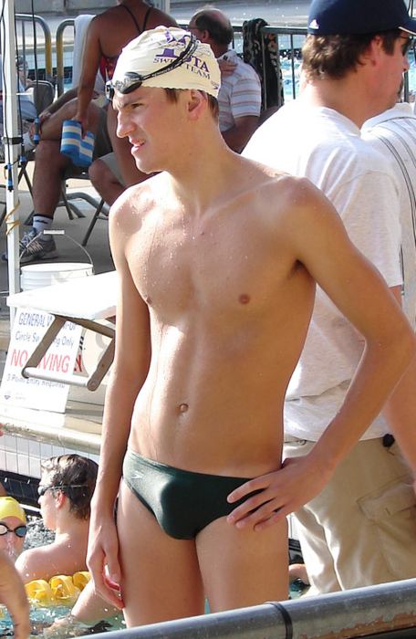 หนุ่มนักกีฬาสุดเซ็กซี่