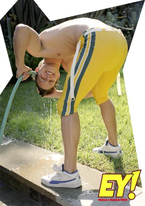 อดไม่ได้ต้องโพสอีก