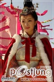 "ความงามที่ทำให้แม้แต่ฝูงปลายังต้องจมลงสู่ใต้น้ำ"