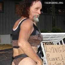 เขาคือใคร ในโพสต์จัง คริๆ  By  Chay-ake