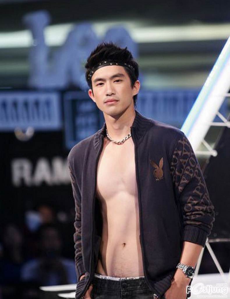 อกไผ่ขาวๆ