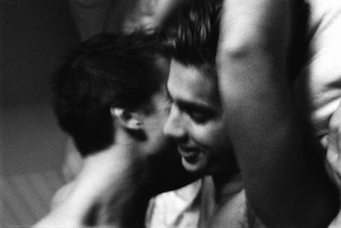 รู้สึกสัมผัสจูบ