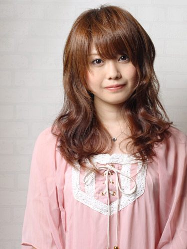 ทรงผมสำหรับสาวหน้าเหลี่ยม