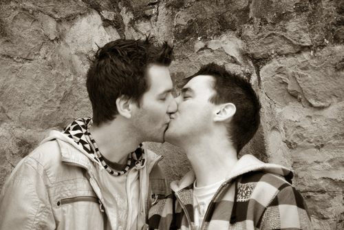 โพสที่ 1000 ของ Aluna