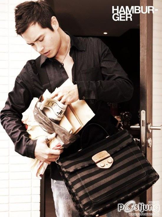 HAMBURGER Magazine no.158 August 2011