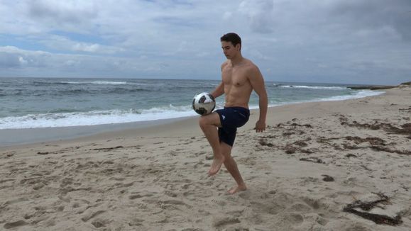 อะไรนิดหน่อย