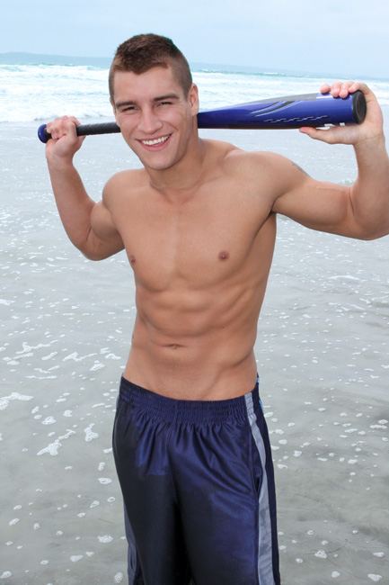 อะไรนิดหน่อย