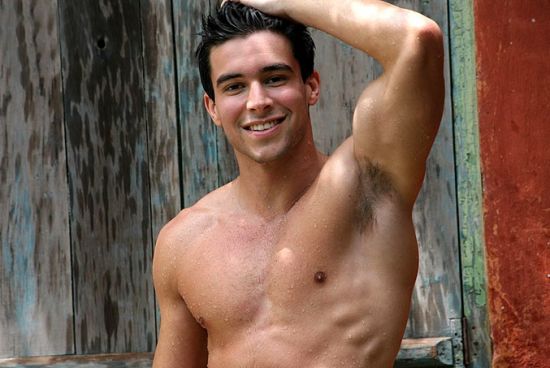 รักแร้ผู้ชาย