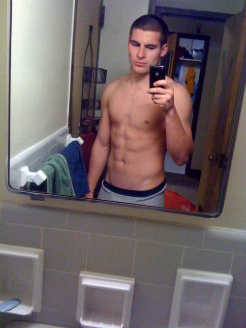 หุ่นนัักกีฬาเมืองนอกน่ากินกันจัง