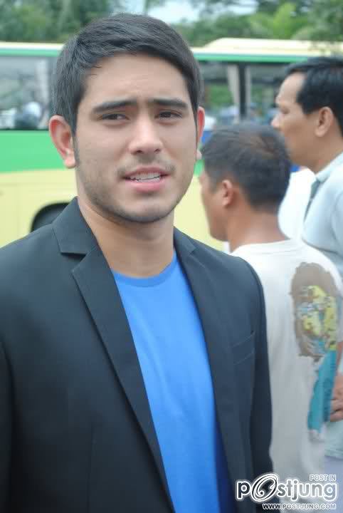 John Lloyd+gerald anderson