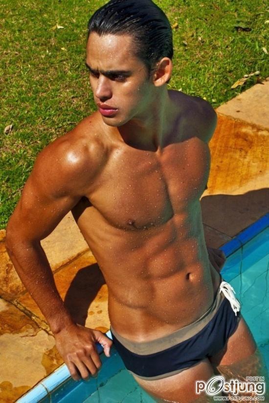 Photoshoot men album 323 : Maikel Castro & Chessman Medeiros