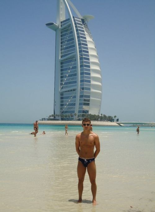 ชอบมะหุ่นนักกีฬาแบบนี้