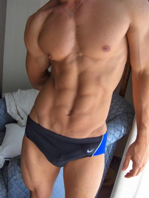 กางเกงหรือคนที่เซ็กซี่