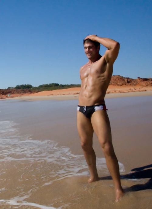 หุ่นแบบเนี้ยยั่วน้ำลาย