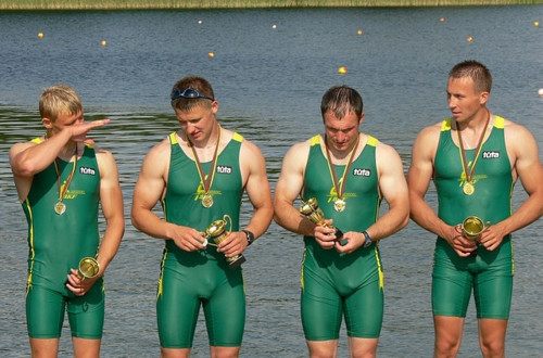 หุ่นแบบเนี้ยยั่วน้ำลาย