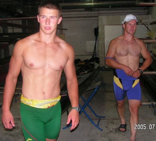 หุ่นแบบเนี้ยยั่วน้ำลาย