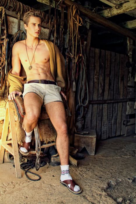 หุ่นแบบเนี้ยยั่วน้ำลาย