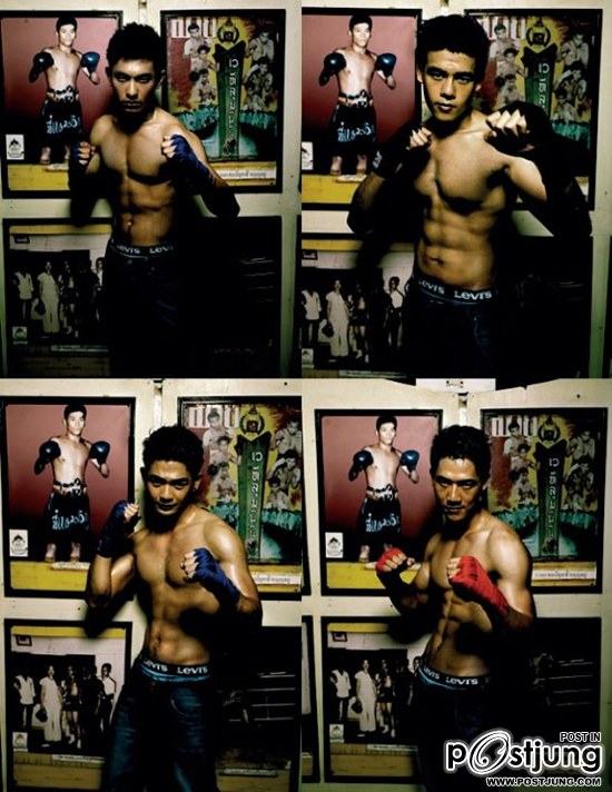 ศรีริต้า & สี่หนุ่มลีวายส์ @ VOLUME vol. 7 no. 151 August 2011