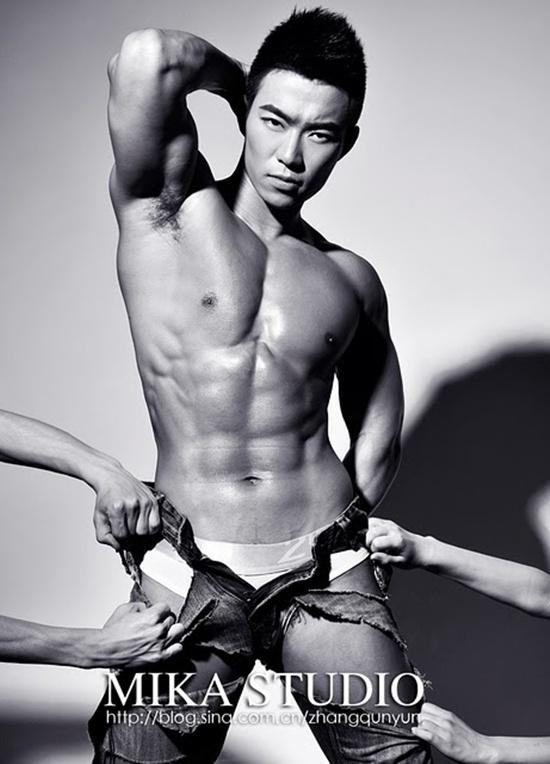 Photoshoot men album 324 : The Collection Mika Studio Men Fashion