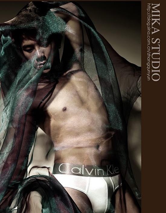 Photoshoot men album 324 : The Collection Mika Studio Men Fashion