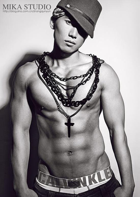 Photoshoot men album 324 : The Collection Mika Studio Men Fashion