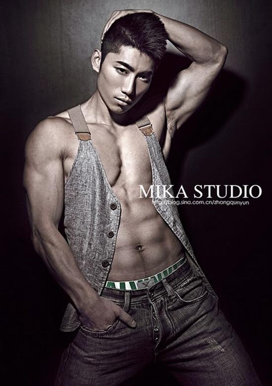 Photoshoot men album 324 : The Collection Mika Studio Men Fashion