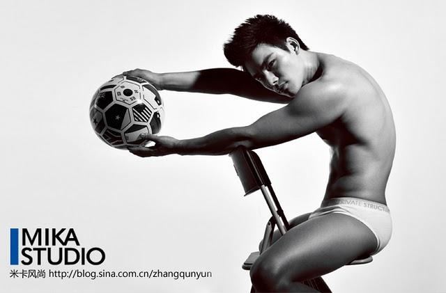 Photoshoot men album 324 : The Collection Mika Studio Men Fashion