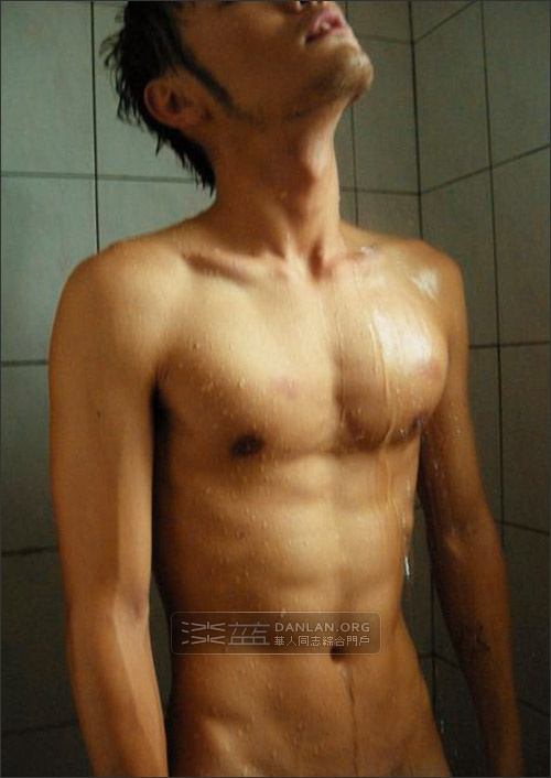 ตี๋๋๋๋เท่หุ่นเซ็กซี่