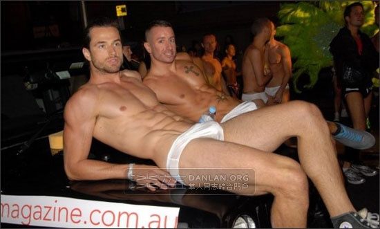 ก็เค้าชอบหมู่อ่ะ