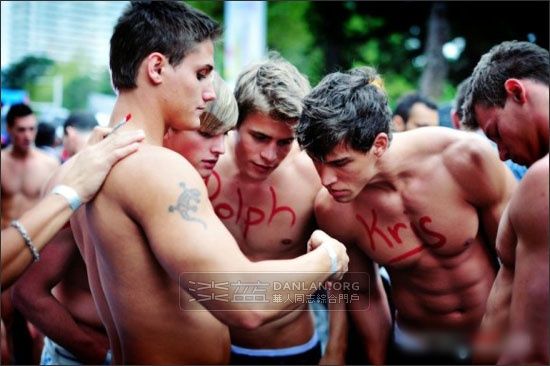 ก็เค้าชอบหมู่อ่ะ