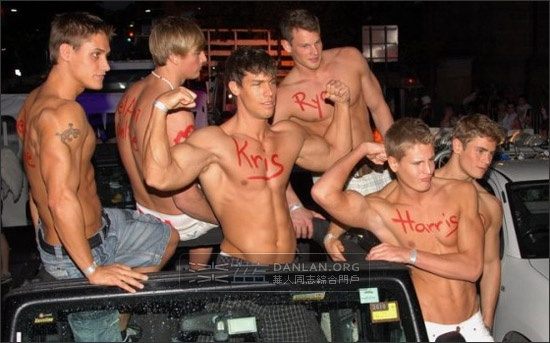 ก็เค้าชอบหมู่อ่ะ