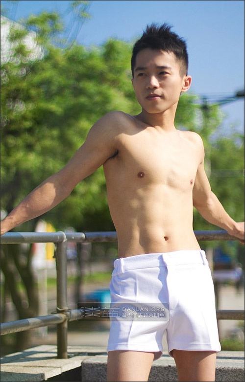 มาออกกำลังกายกับตี๋น้อยใต้หวันกันครับ