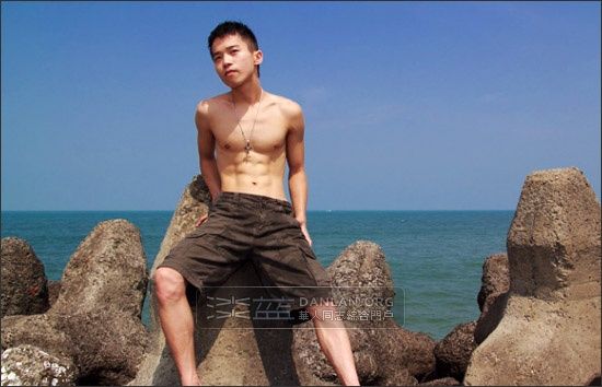 มาออกกำลังกายกับตี๋น้อยใต้หวันกันครับ