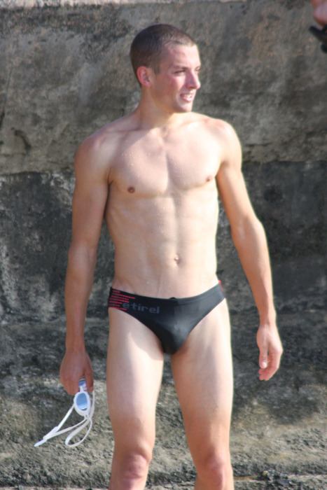 หลับกันยังครับ