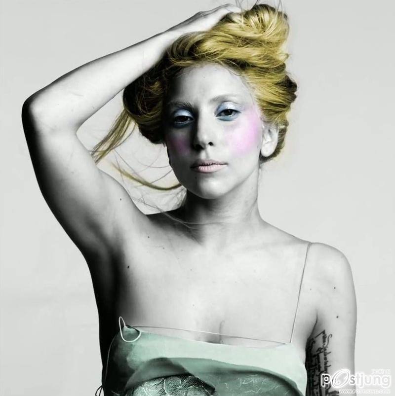 LADY GAGA : Fashion Film YO&Uuml; AND I